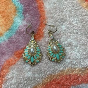 Sparkly Dangle Earrings